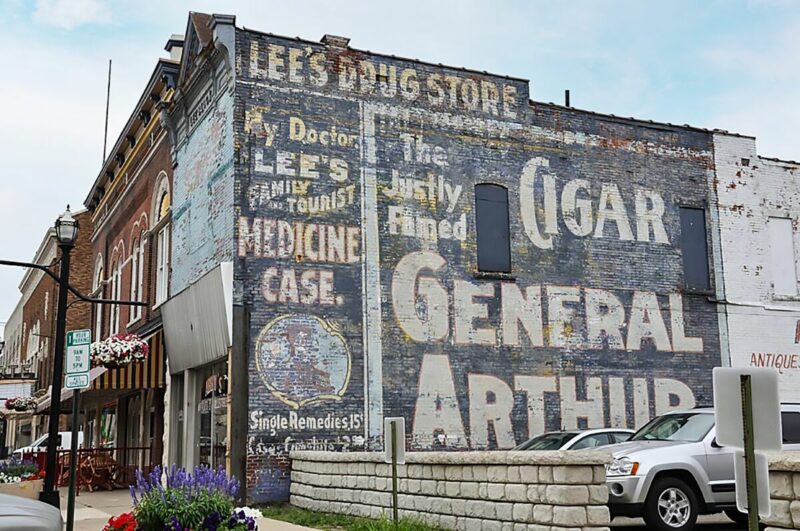 General Arthur Cigar Mural